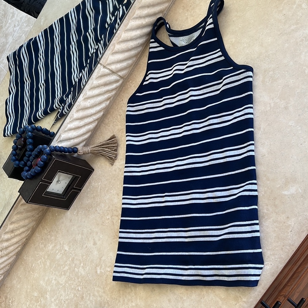 Athleta Racerback Tank - Picture 4 of 5